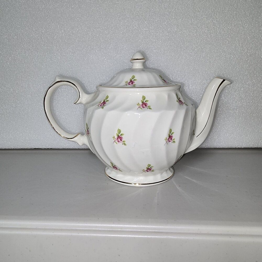vintage Windsor bone china teapot Swirl pink rose pattern gold Trim 5 Cup 4381